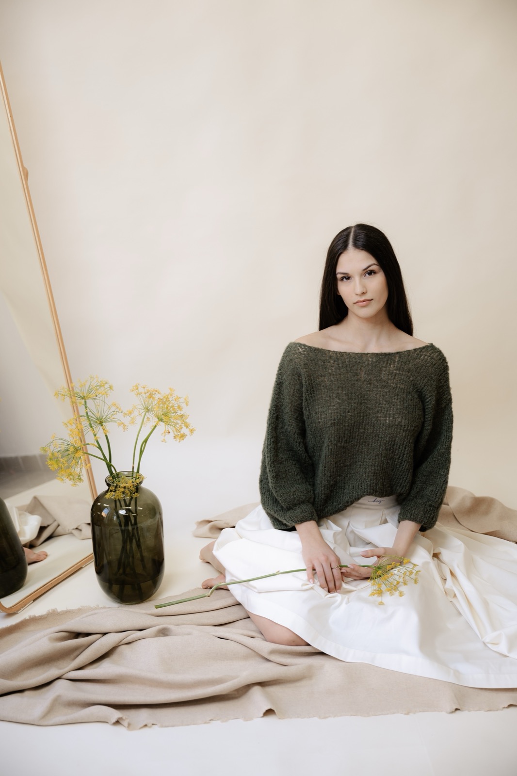 ručně pletený svetr krojinak